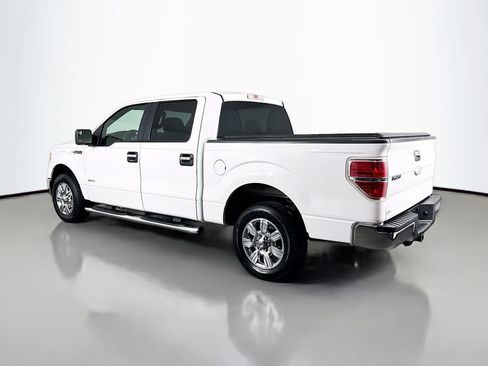 Used 2011 Ford F150 XLT w/ XLT Chrome Pkg image 7