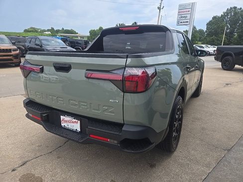 Used 2024 Hyundai Santa Cruz SEL AWD/4WD image 11