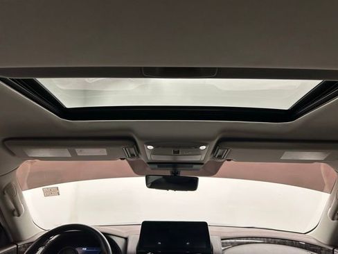 Certified 2023 Nissan Armada Platinum w/ Captain's Chairs Package image 35