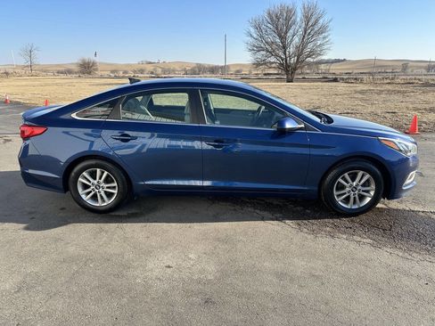 Used 2017 Hyundai Sonata SE image 6