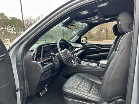 Used 2023 Cadillac Escalade ESV Sport Platinum w/ LPO, ONYX Package image 38