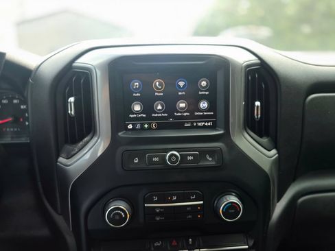 Used 2022 Chevrolet Silverado 2500 Custom w/ Custom Value Package AWD/4WD image 12