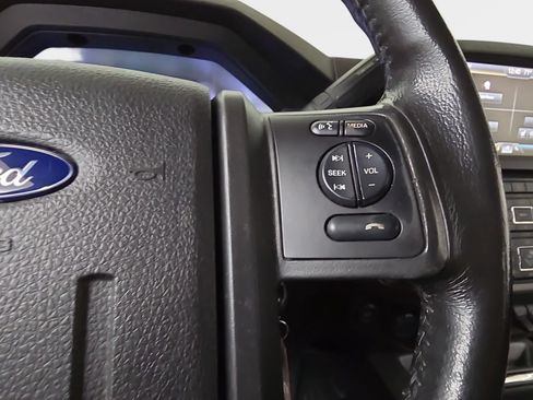 Used 2016 Ford F350 Lariat w/ Lariat Ultimate Package AWD/4WD image 16