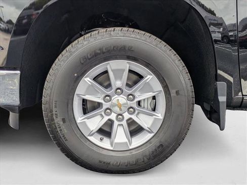 New 2026 Chevrolet Silverado 1500 LT w/ Convenience Package II image 9