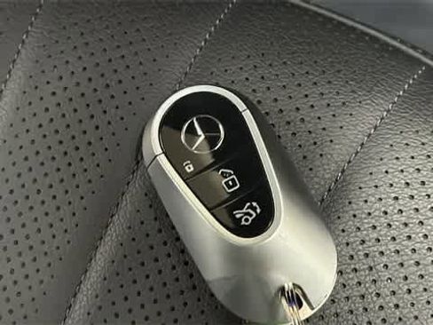 Used 2023 Mercedes-Benz EQS 450+ 4MATIC SUV image 37