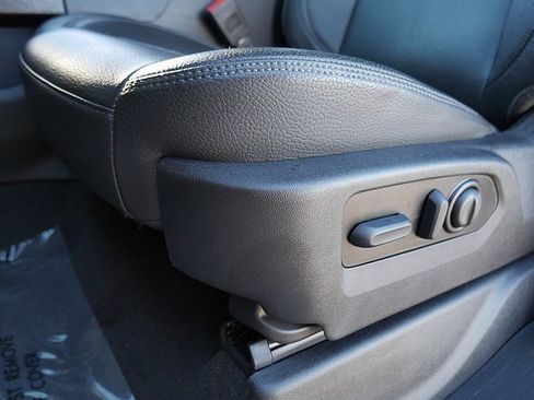 Used 2023 GMC Sierra 3500 Denali w/ Denali Ultimate Package image 12