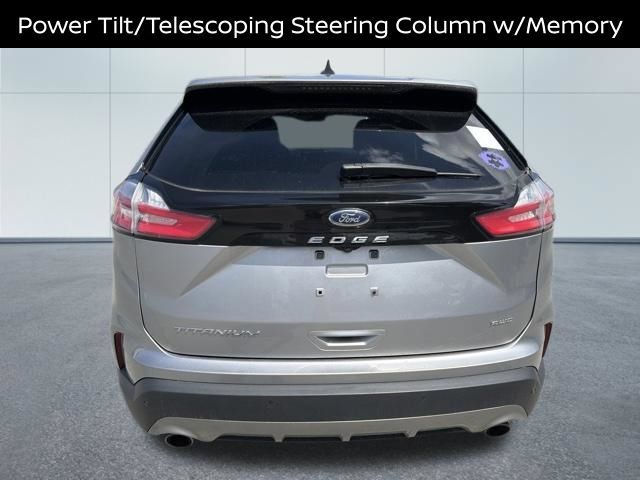 Used 2022 Ford Edge Titanium w/ Equipment Group 301A AWD/4WD image 5