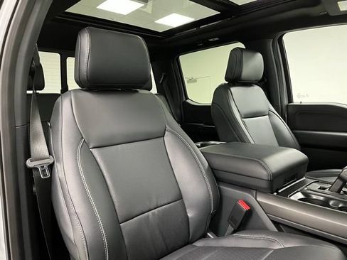 Used 2025 Ford F150 Lariat AWD/4WD image 58