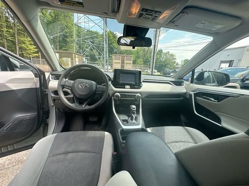 Used 2020 Toyota RAV4 XLE w/ Convenience Package AWD/4WD image 23