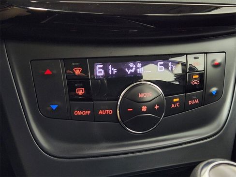 Used 2019 Nissan Sentra SV image 21