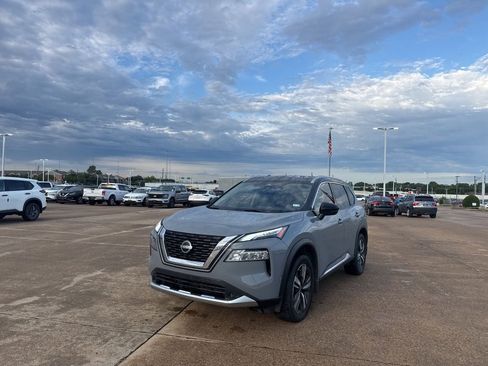 Used 2023 Nissan Rogue Platinum w/ Platinum Premium Package AWD/4WD image 8