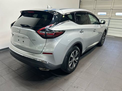 Used 2019 Nissan Murano S AWD/4WD image 3