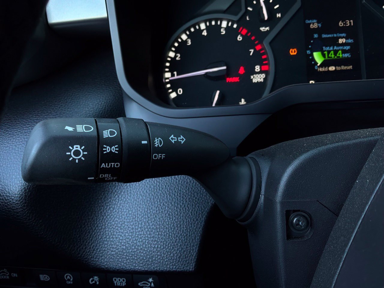 Used 2025 Toyota Tundra SR5 w/ TRD Off-Road Package AWD/4WD image 39