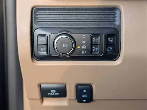 New 2026 Ford F250 Lariat w/ FX4 Off-Road Package image 22