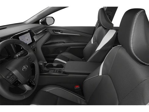 New 2026 Toyota Camry SE image 6