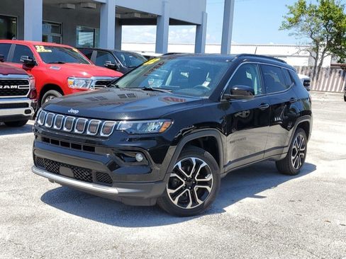 Used 2022 Jeep Compass Limited image 23