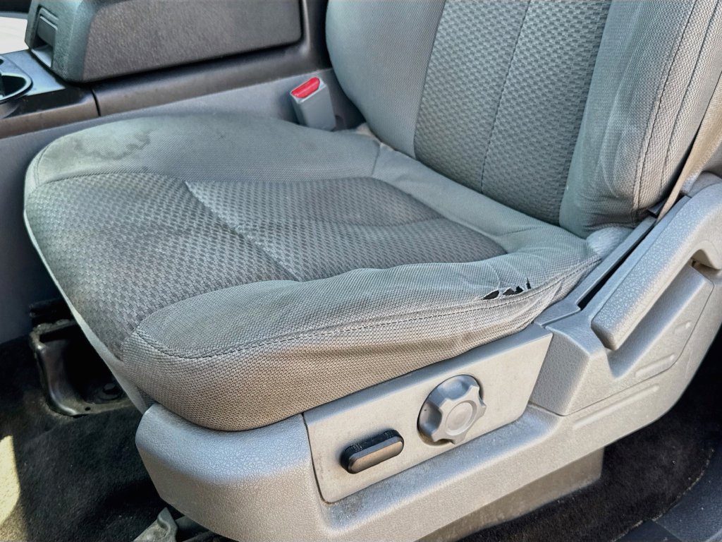 Used 2014 Ford F150 XLT w/ Equipment Group 302A Luxury AWD/4WD image 19