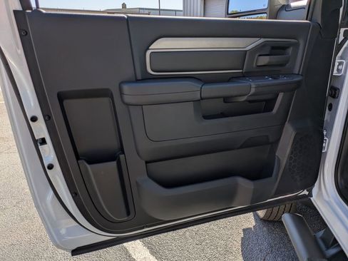 New 2026 RAM 4500 Tradesman AWD/4WD image 11