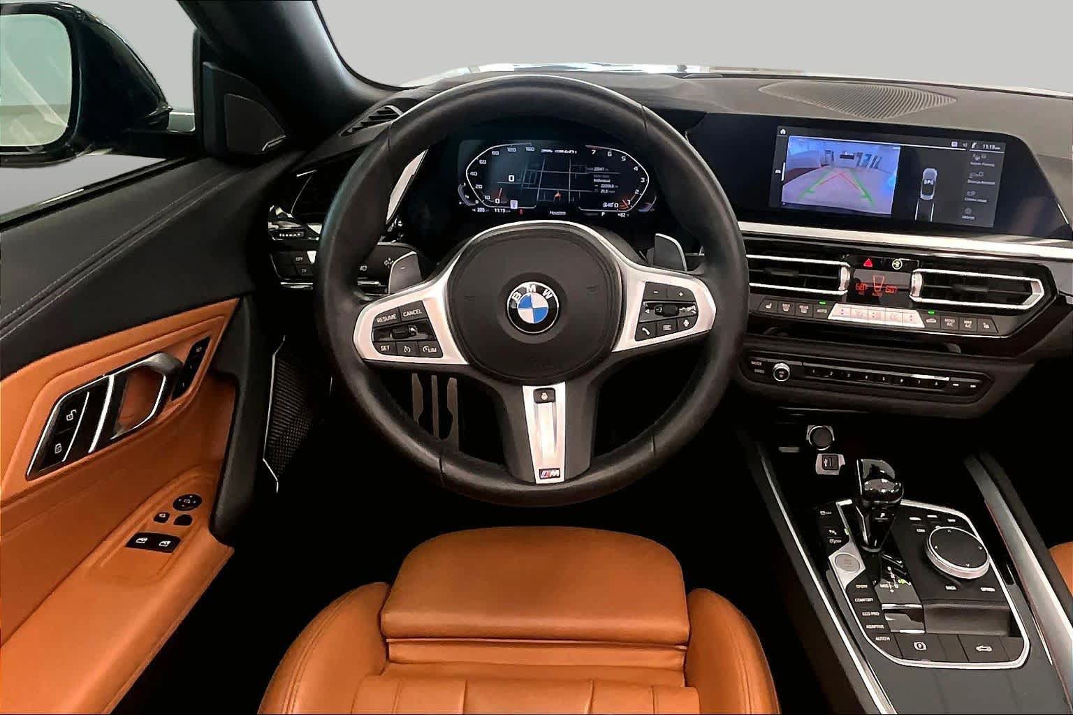 Used 2022 BMW Z4 M40i w/ Premium Package RWD image 5
