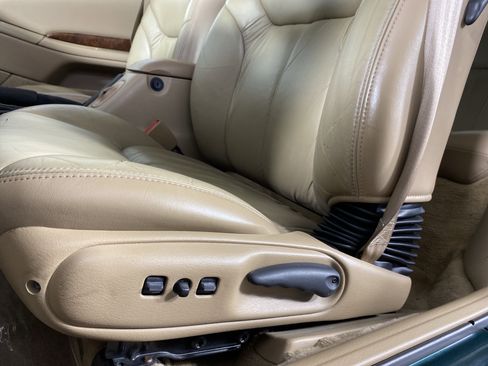 Used 1999 Chrysler Sebring JXI image 15