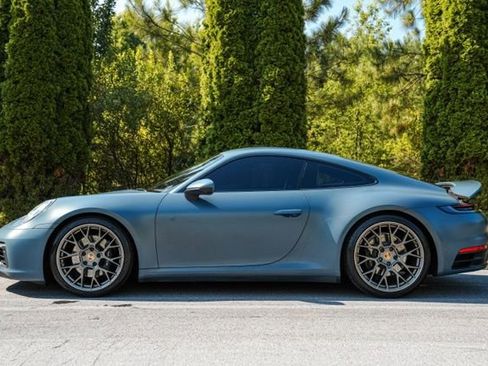 Used 2020 Porsche 911 Carrera 4S AWD/4WD image 10
