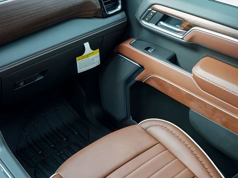 New 2026 GMC Sierra 3500 Denali Ultimate image 27