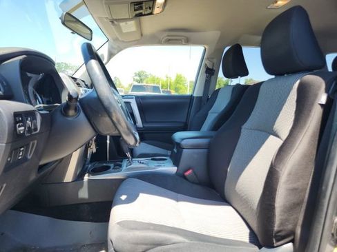 Used 2018 Toyota 4Runner SR5 RWD image 13