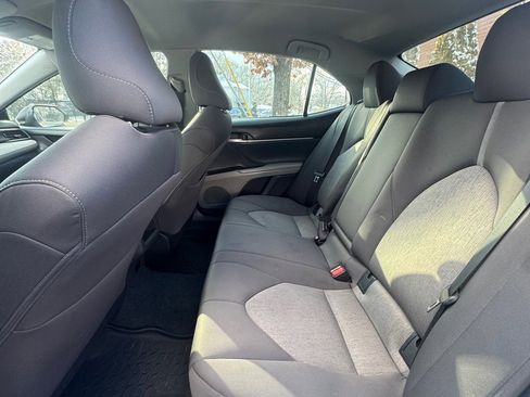 Used 2023 Toyota Camry LE image 11