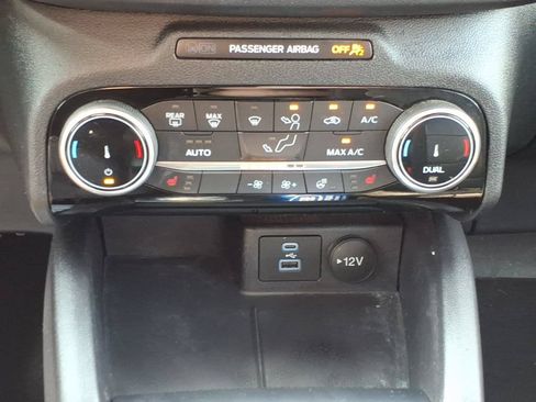 Used 2022 Ford Escape SEL AWD/4WD image 16