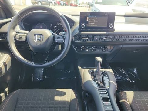 Certified 2023 Honda HR-V Sport image 10