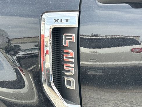 Used 2020 Ford F250 XLT w/ XLT Premium Package AWD/4WD image 5