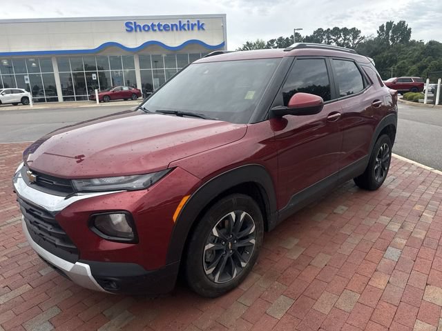 Used 2022 Chevrolet TrailBlazer LT w/ Confidence II Package FWD image 1