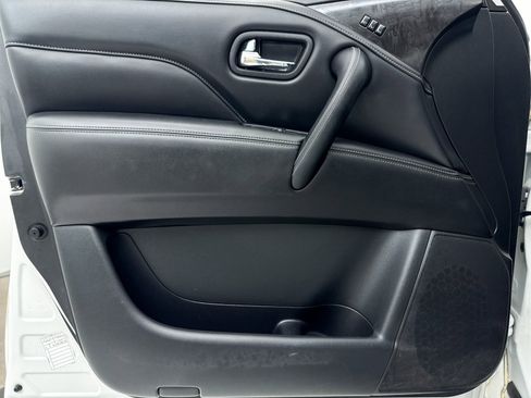 Used 2024 INFINITI QX80 Luxe image 30