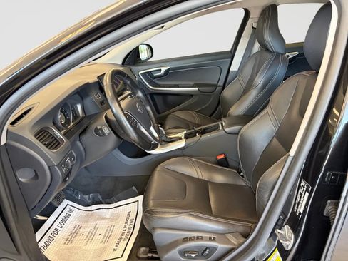 Used 2018 Volvo S60 T5 Dynamic w/ Protection Package AWD/4WD image 12