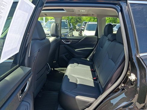Used 2021 Subaru Forester Touring w/ Popular Package #2 AWD/4WD image 10
