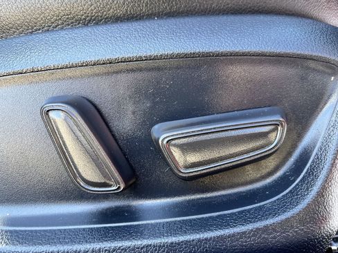 Used 2023 Toyota Camry XSE image 26