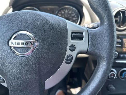 Used 2012 Nissan Rogue SV FWD image 19