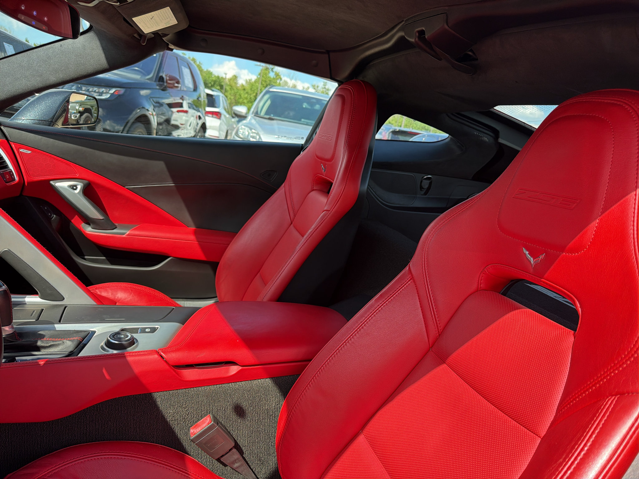 Used 2016 Chevrolet Corvette Z06 w/ 3LZ Preferred Equipment Group RWD image 26