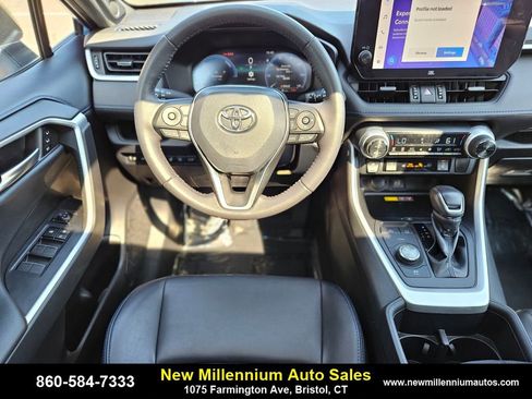 Used 2023 Toyota RAV4 XSE image 14