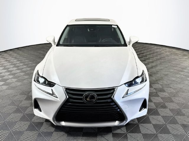 Used 2019 Lexus IS 300 RWD image 2