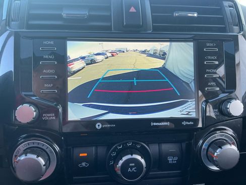 Certified 2024 Toyota 4Runner TRD Off-Road Premium image 27