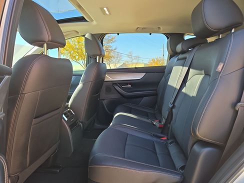 Used 2024 MAZDA CX-90 3.3 Turbo w/ Preferred Package image 13