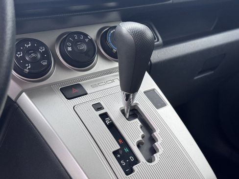 Used 2008 Scion xB image 25