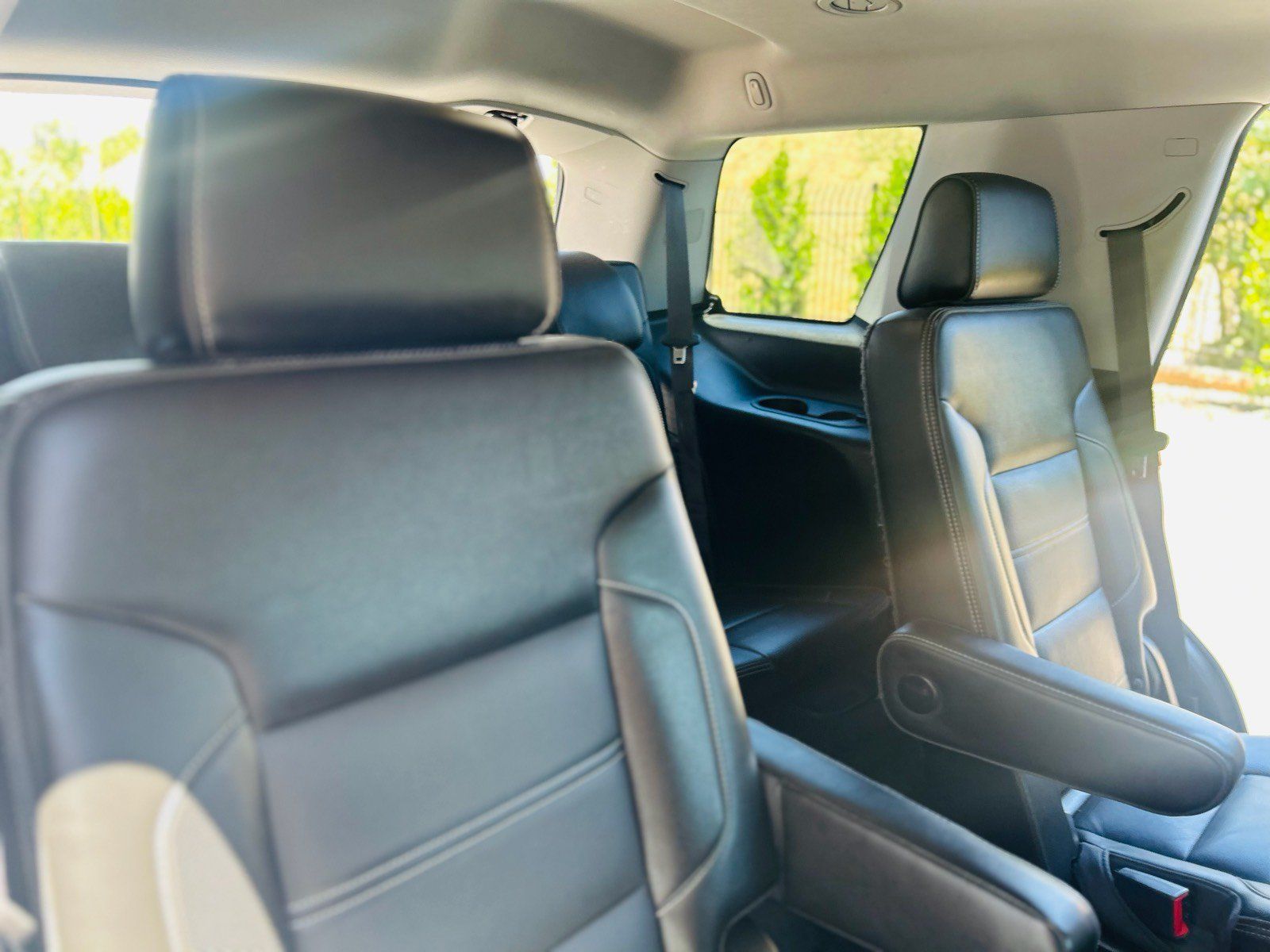 Used 2016 GMC Yukon Denali w/ Open Road Package AWD/4WD image 18