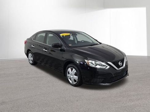 Used 2019 Nissan Sentra S FWD image 12