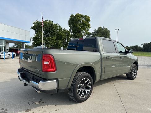 Used 2026 RAM 1500 Laramie AWD/4WD image 5