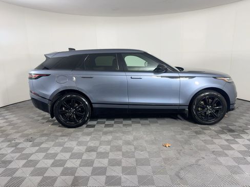 Used 2023 Land Rover Range Rover Velar R-Dynamic S image 35
