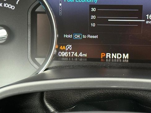 Certified 2019 Ford Expedition Max XLT w/ Equipment Group 202A image 18