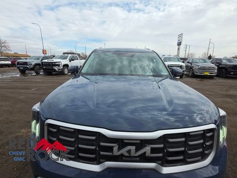 Used 2023 Kia Telluride SX Prestige image 3