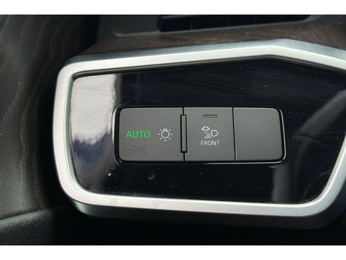 Used 2023 Audi A6 2.0T Premium AWD/4WD image 31